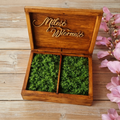 Romantyczne pudełko na obrączki w stylu rustykalnym