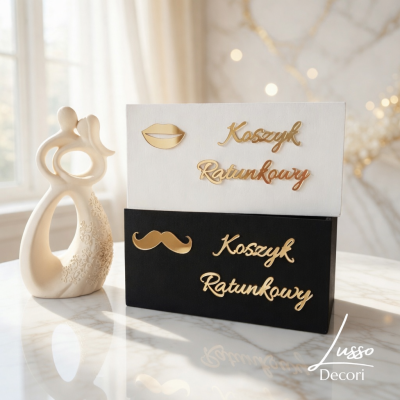 Koszyczek ratunkowy w wersji glamour na przyjęcie weselne z wąsami i ustami