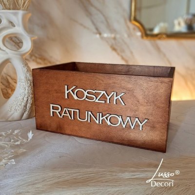 Drewniany koszyk ratunkowy