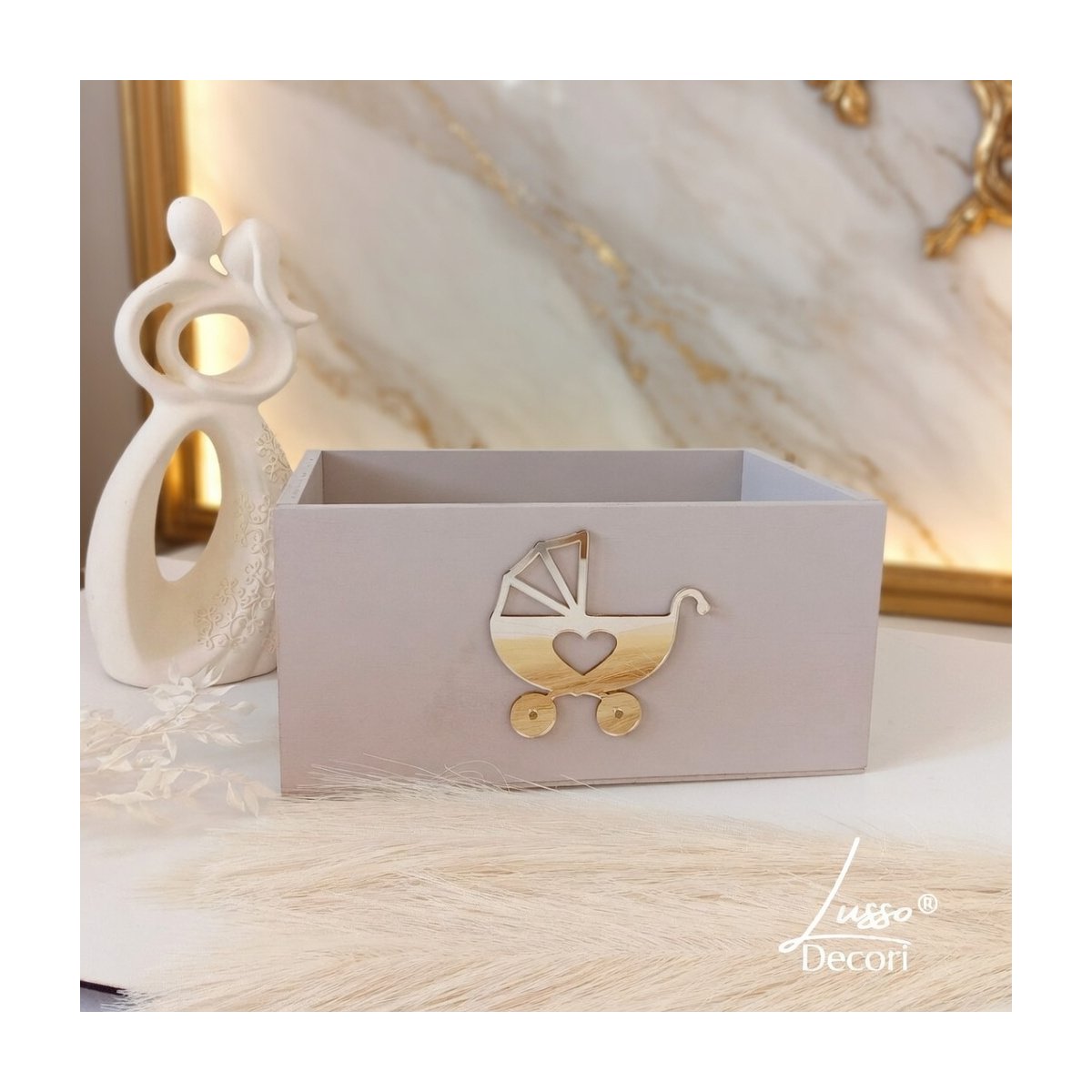 Bezowy koszyk oczepinowy z wózkiem na zabawę oczepinową w czasie wesela