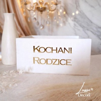 Pudełko drewniane prezentowe na podziękowanie dla rodziców z napisem Kochani rodzice