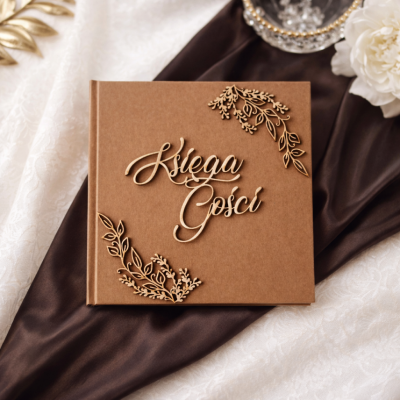 Księga gości z okładką typu craft w stylu rustykalnym i motywem gałązek na przyjęcie weselne