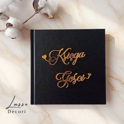 Kwadratowa księga gości z lustrzanym napisem na przyjęcie weselne lub urodziny