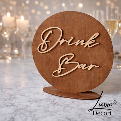 Drewniana stojąca tabliczka z napisem Drink Bar na przyjęcie weselne, urodzinowe lub wieczór panieński