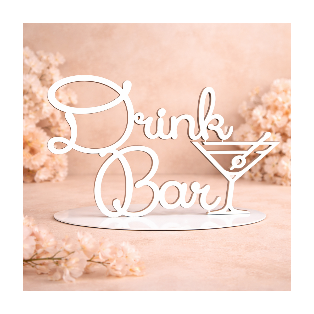 Lustrzany napis w kolorze białym Drink bar na przyjęcie weselne lub imprezę firmową.