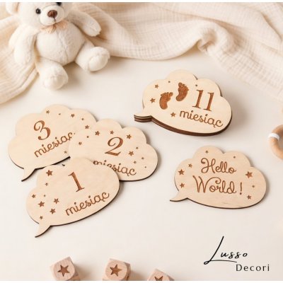 drewniane tabliczki do zdjęć chmurki miesiące dziecka 13 sztuk personalizowane