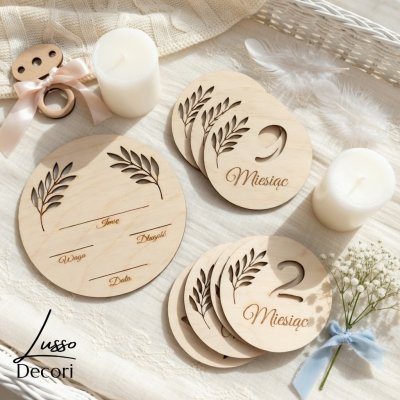 drewniane tabliczki z miesiącami i metryczką dla dziecka zestaw niemowlę