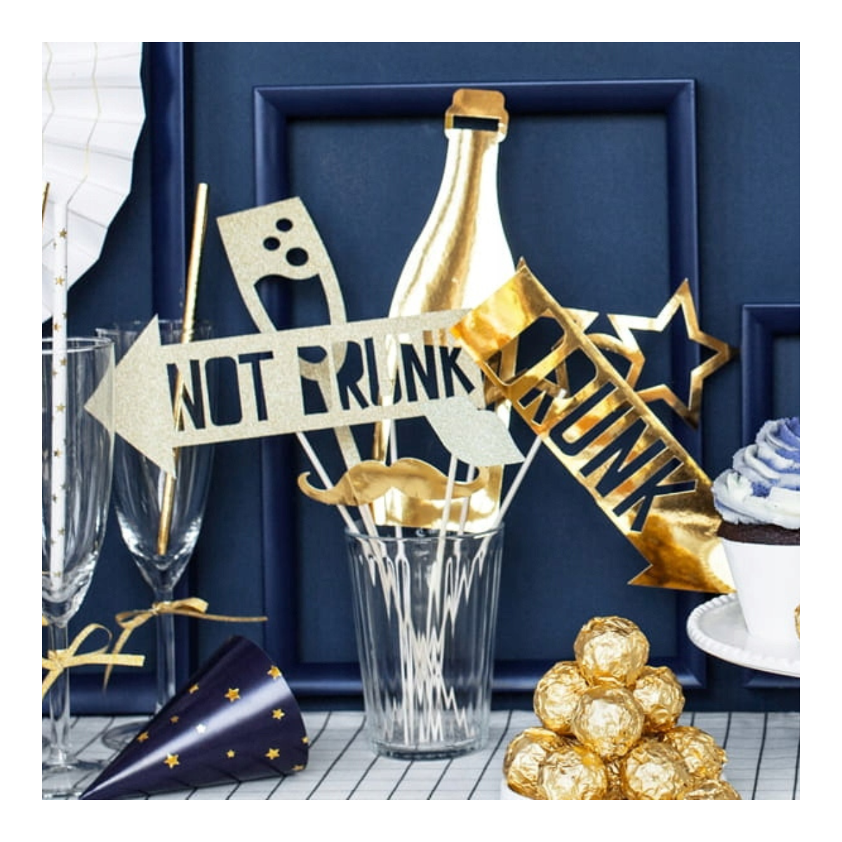 rekwizyty do fotobudki na przyjęcie