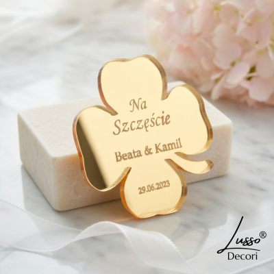 Lustrzana koniczynka na...