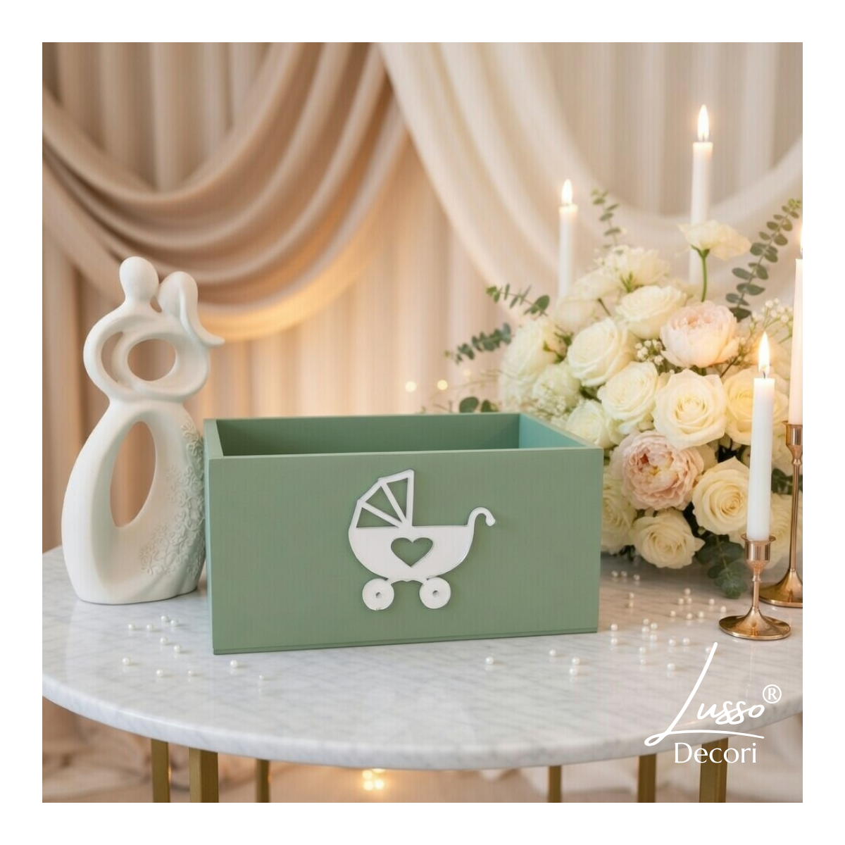 Koszyk oczepinowy szałwiowy z białą lustrzaną grafiką wózka na wesele