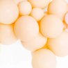 Balony w kolorze jasnej brzoskwini do girland i dekoracji stołów